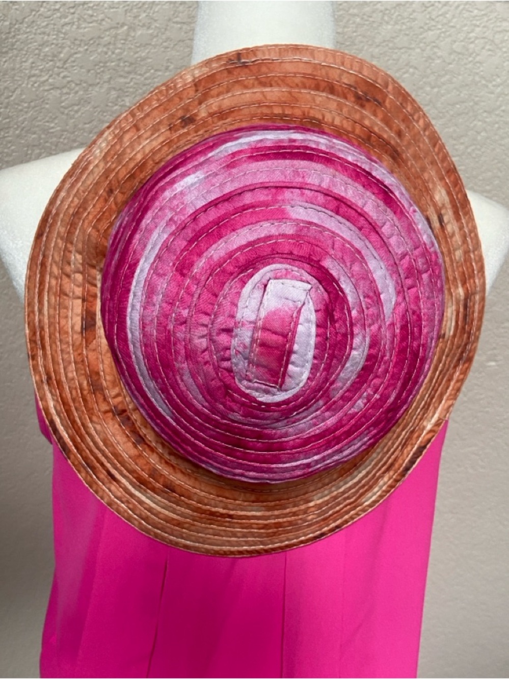 Badgley Mischka Two-Tone Pink and Orange Wide Brim Sun Hat - Picture 2 of 7
